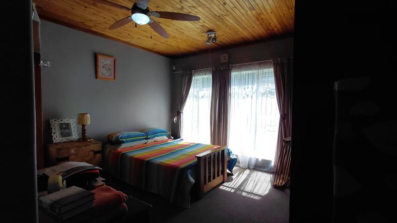 3 Bedroom Property for Sale in Langenhovenpark Free State